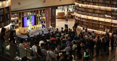 図書館での講演